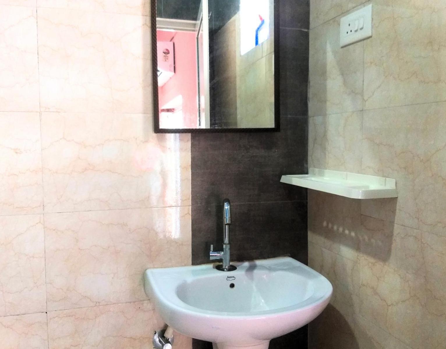 Aym Yoga Resort Arambol Goa מראה חיצוני תמונה